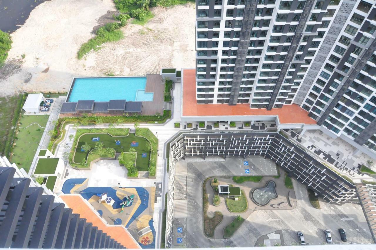 Kenwingston Square Garden By Idealhub Cyberjaya Eksteriør bilde